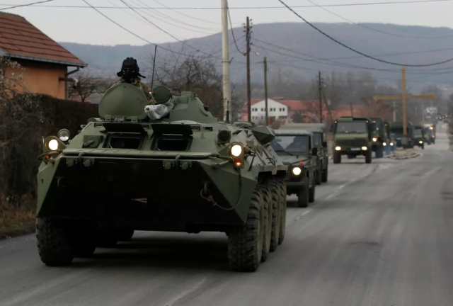 Convoy de la OTAN durante ejercicio Defender Europe, mayo de 2023