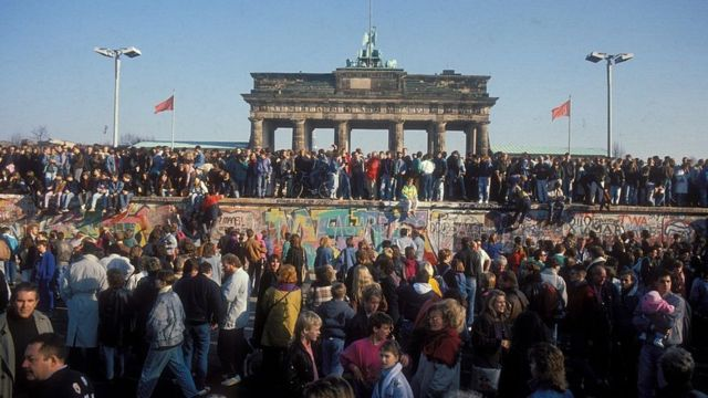 Acontecimientos de 1989, caída del Muro de Berlín